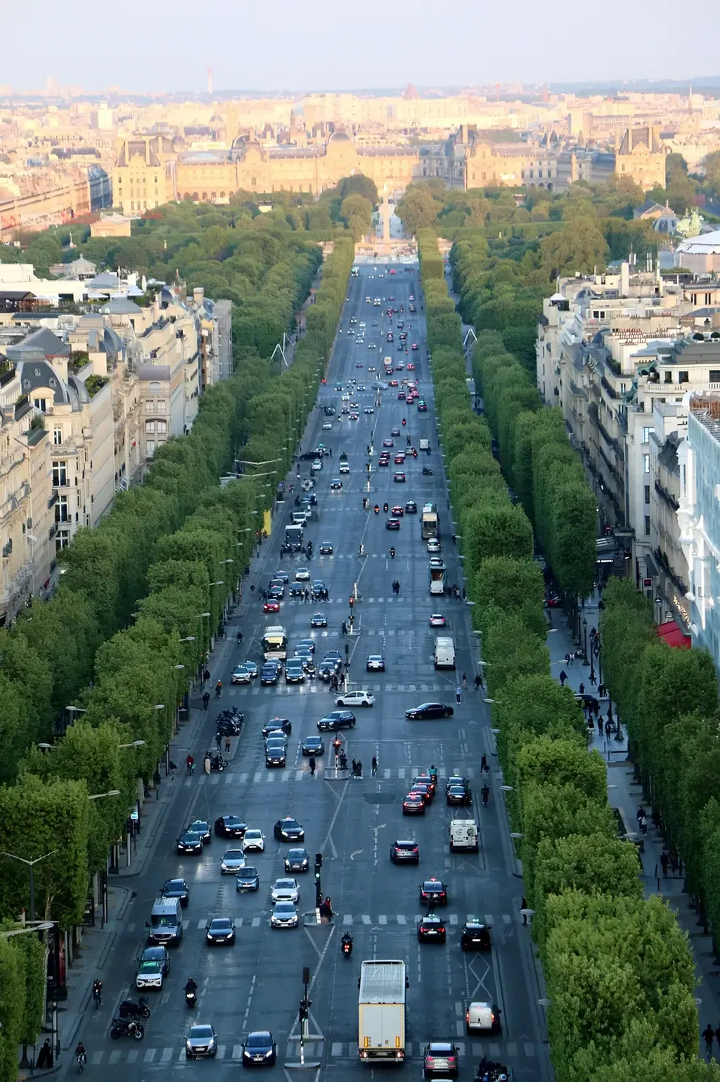 Champs-Élysées restaurants