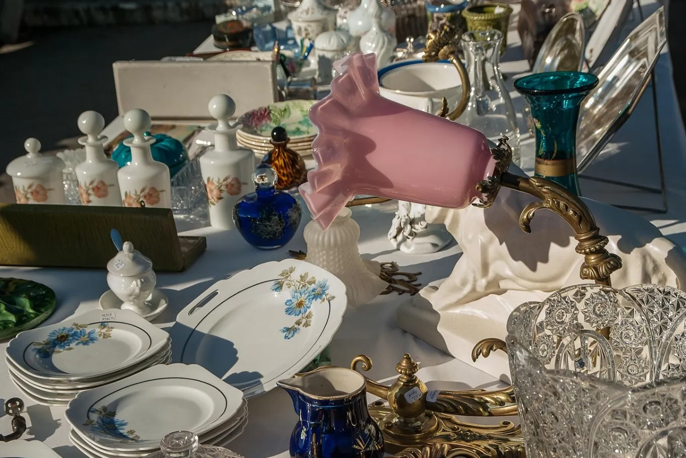 Vlooienmarkt Marché aux Puces in Parijs