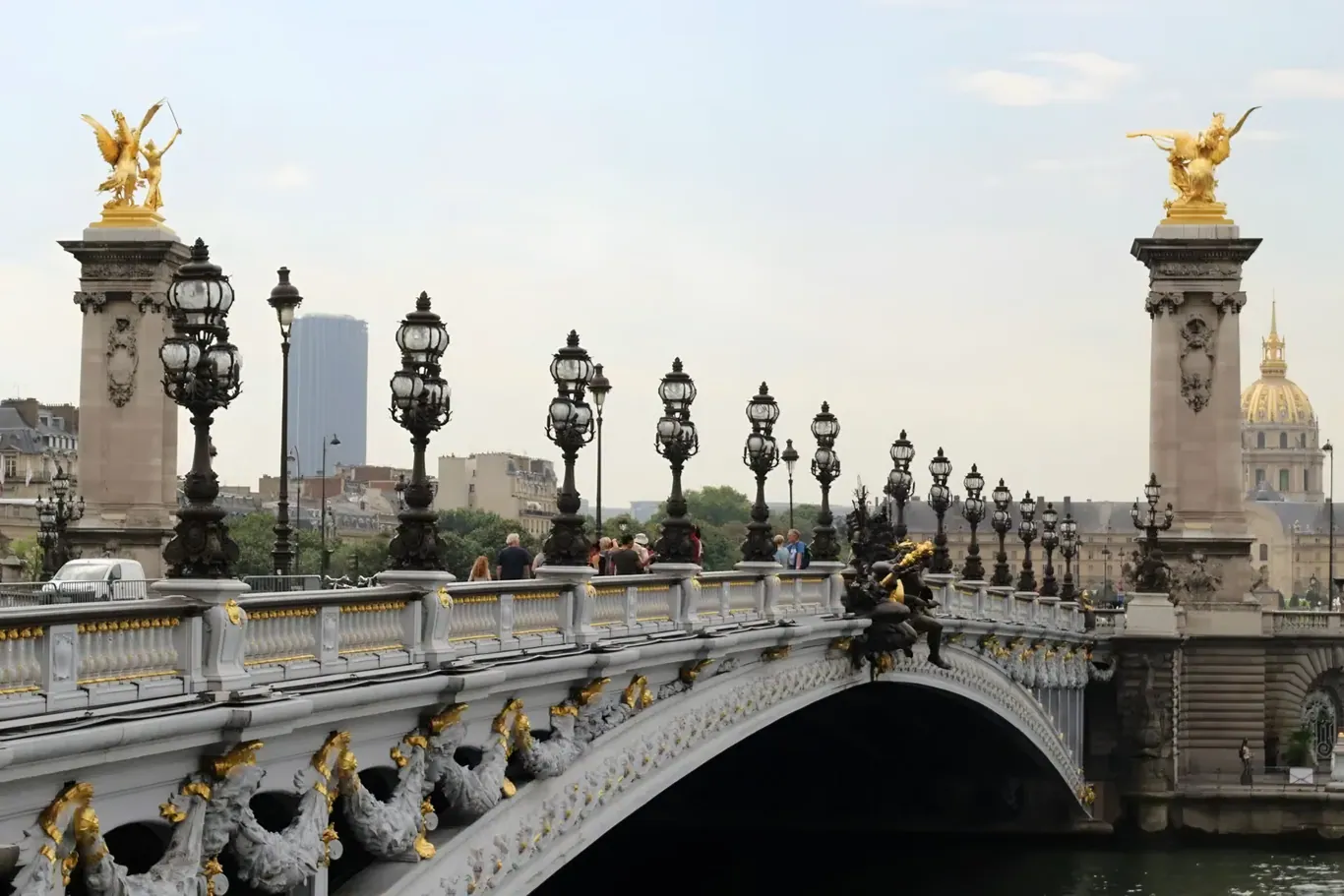 Wandeling Saint-Germain langs de Pont Alexandre III