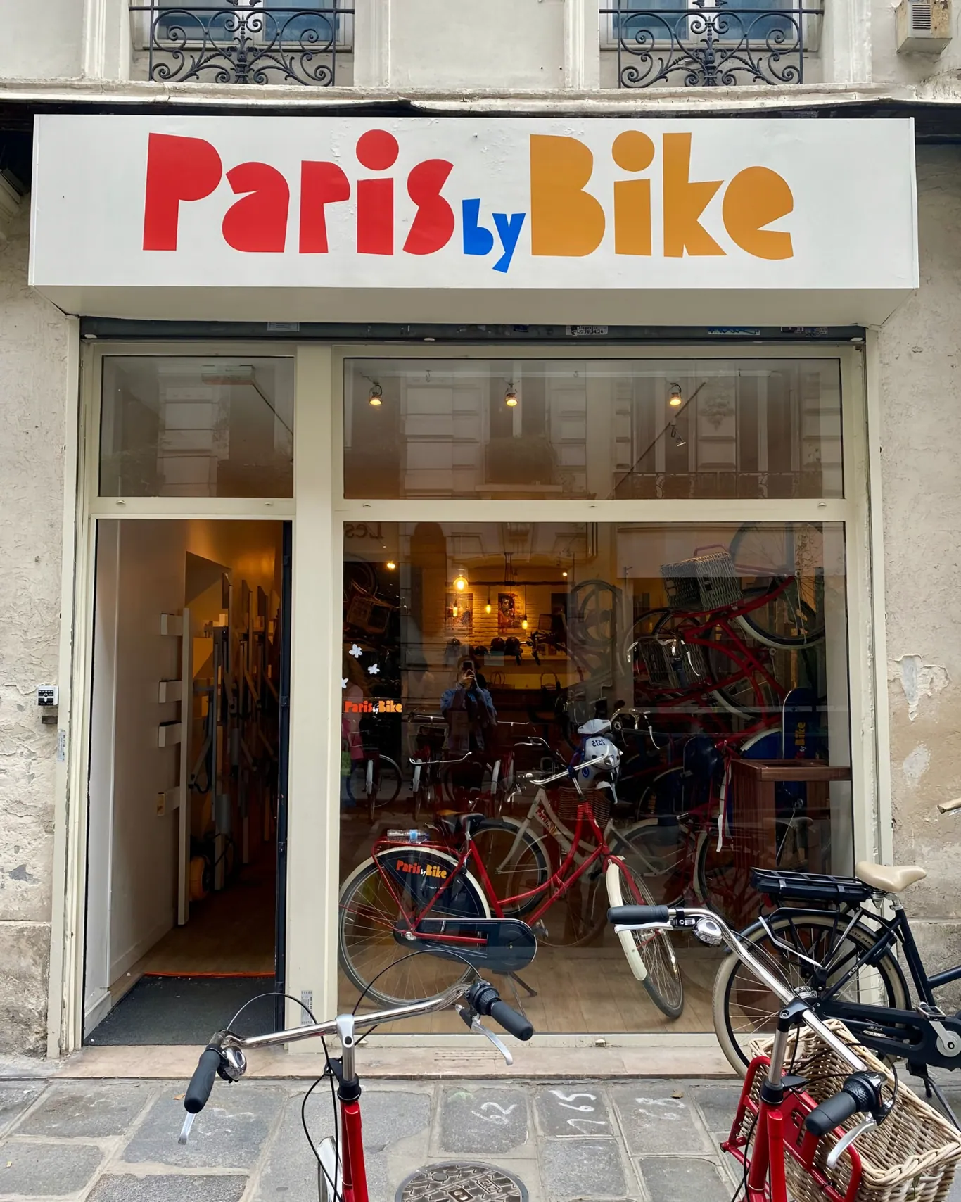 De Paris by Bike boetiek in Le Marais, vertrekpunt van alle tours
