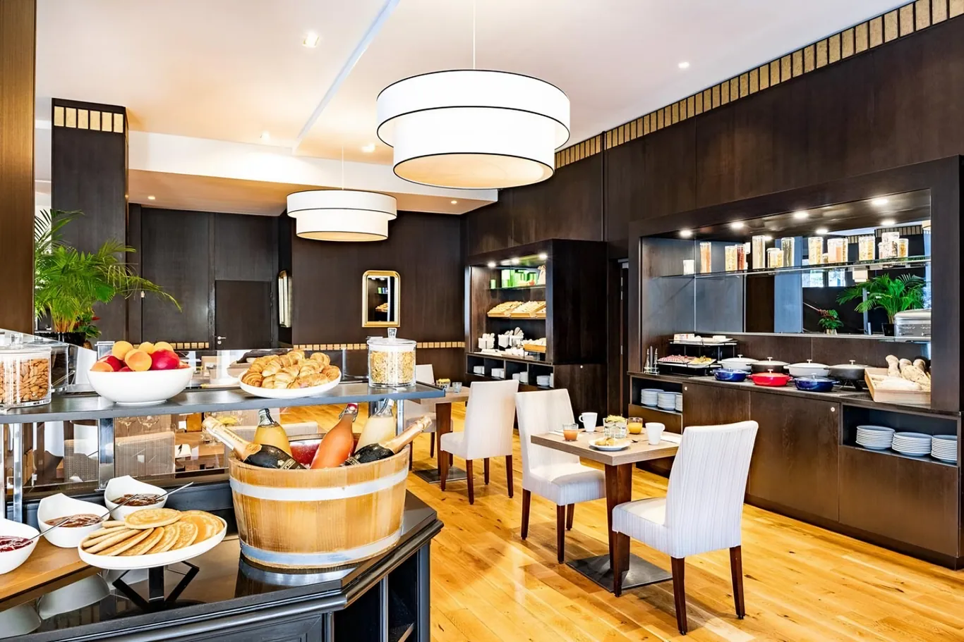 Het ontbijtbuffet van Residence du Parc