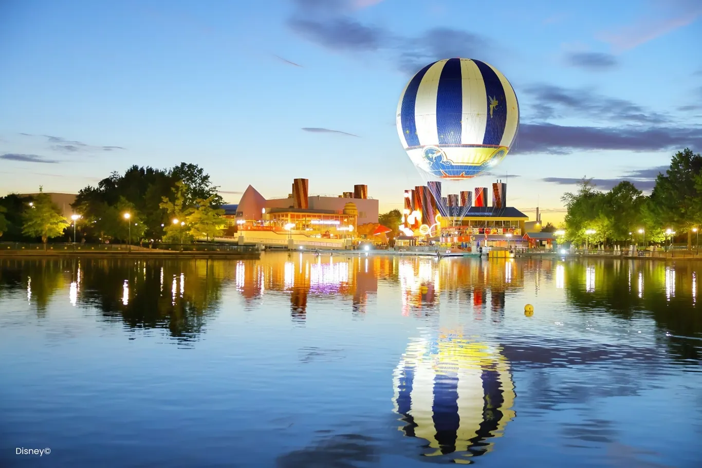 Disney Village bij Disneyland Parijs