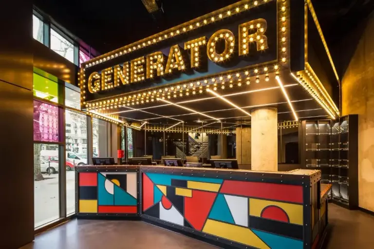 Generator Paris in Parijs