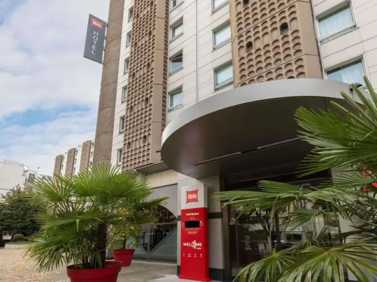 Ibis Paris Tour Eiffel Cambronne