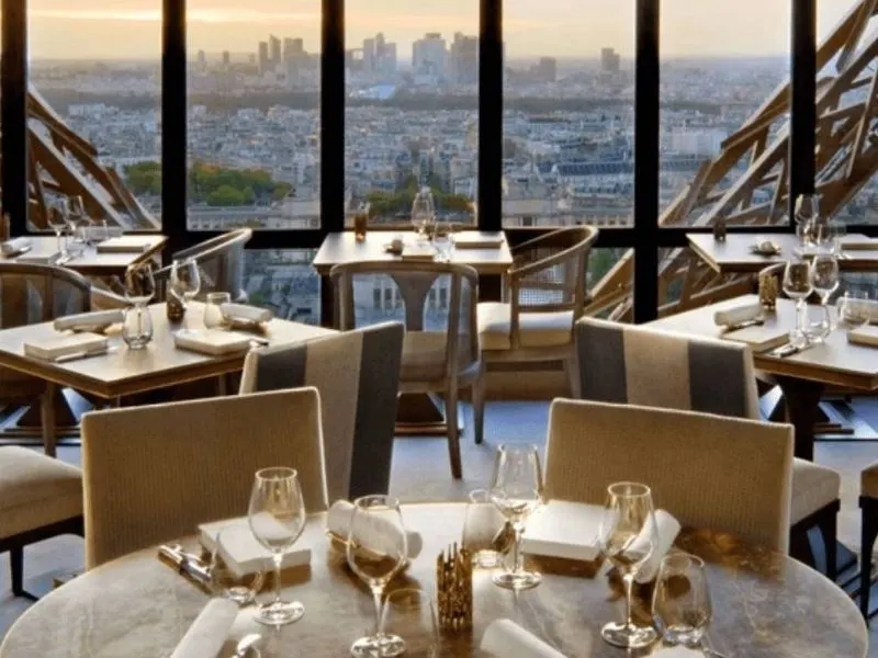 Restaurant in Parijs