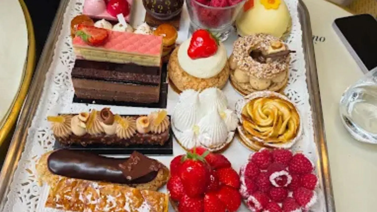 Patisserie bij Les Deux Magots