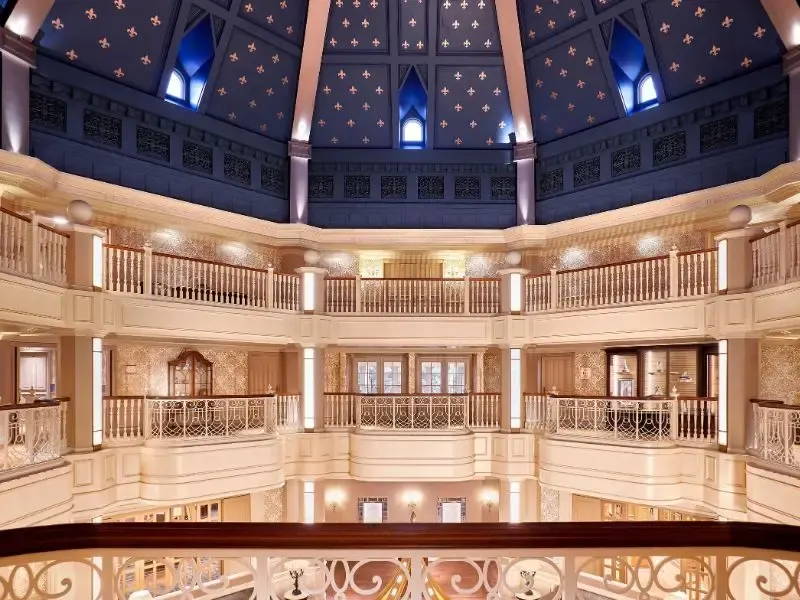 Hotel bij Disneyland Parijs met balkon