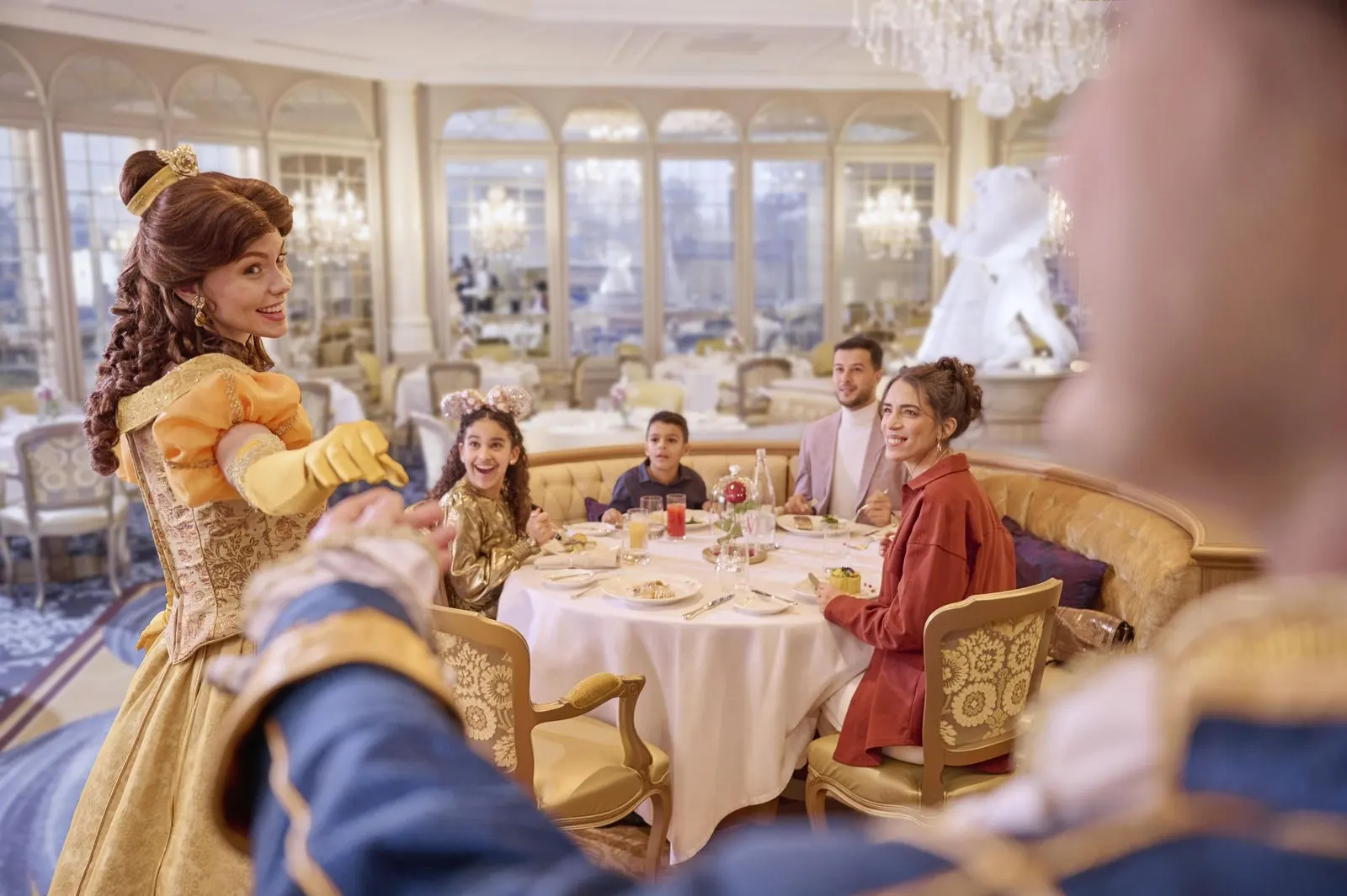 Dineren met Mickey en Minnie in het Royal Banquet restaurant van het Disneyland Hotel