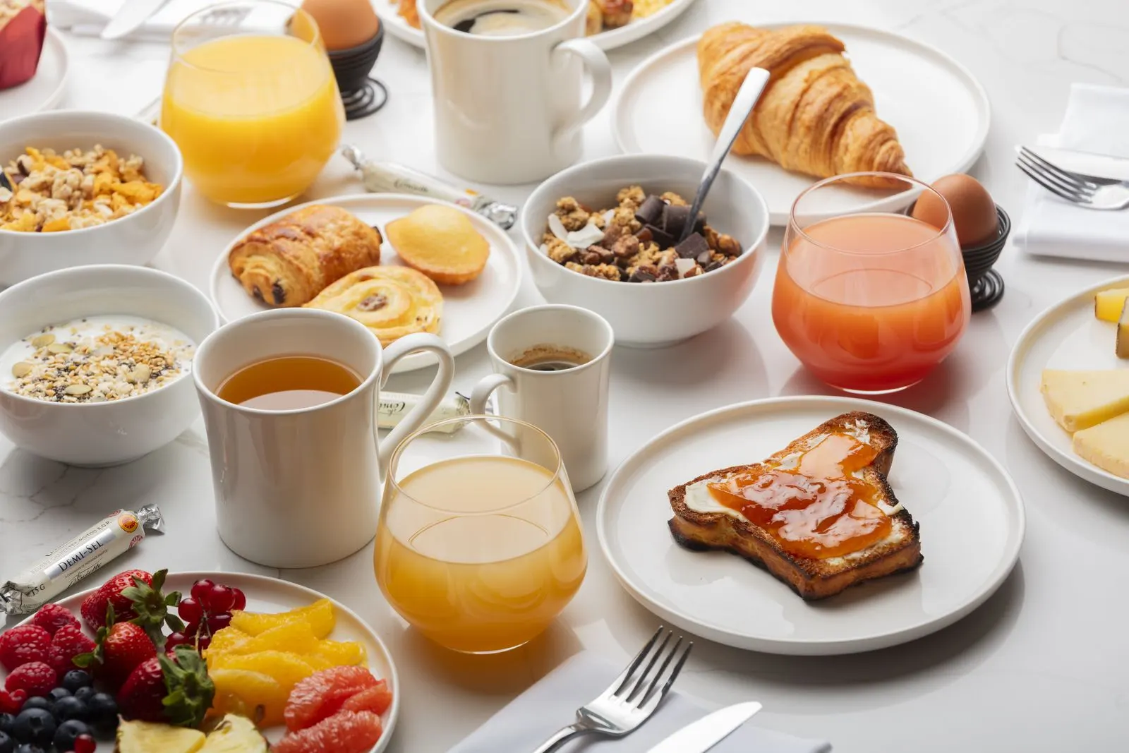Het uitgebreide ontbijtbuffet van Ki Space Hotel