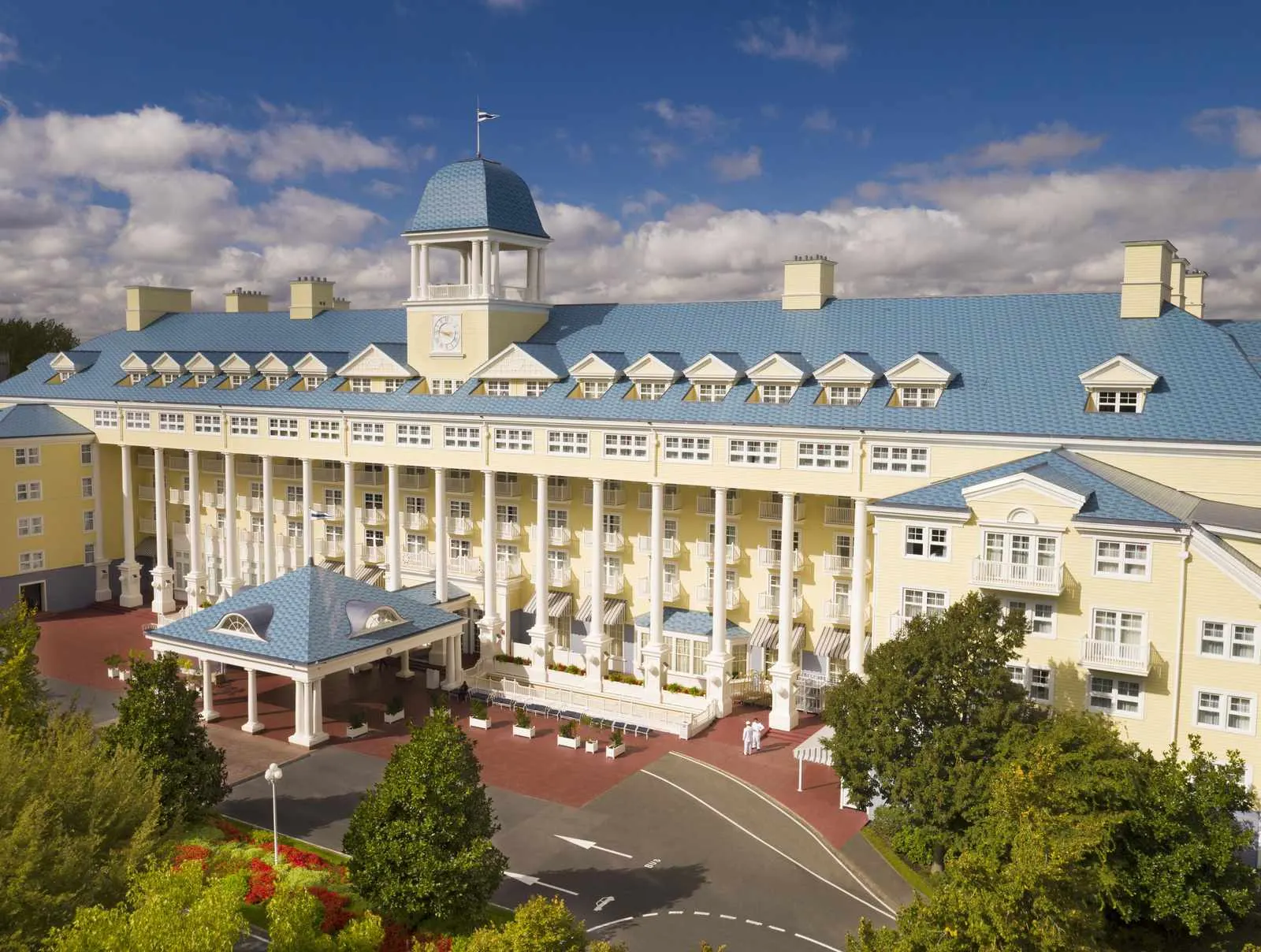 Disney's Hotel Newport Bay Club