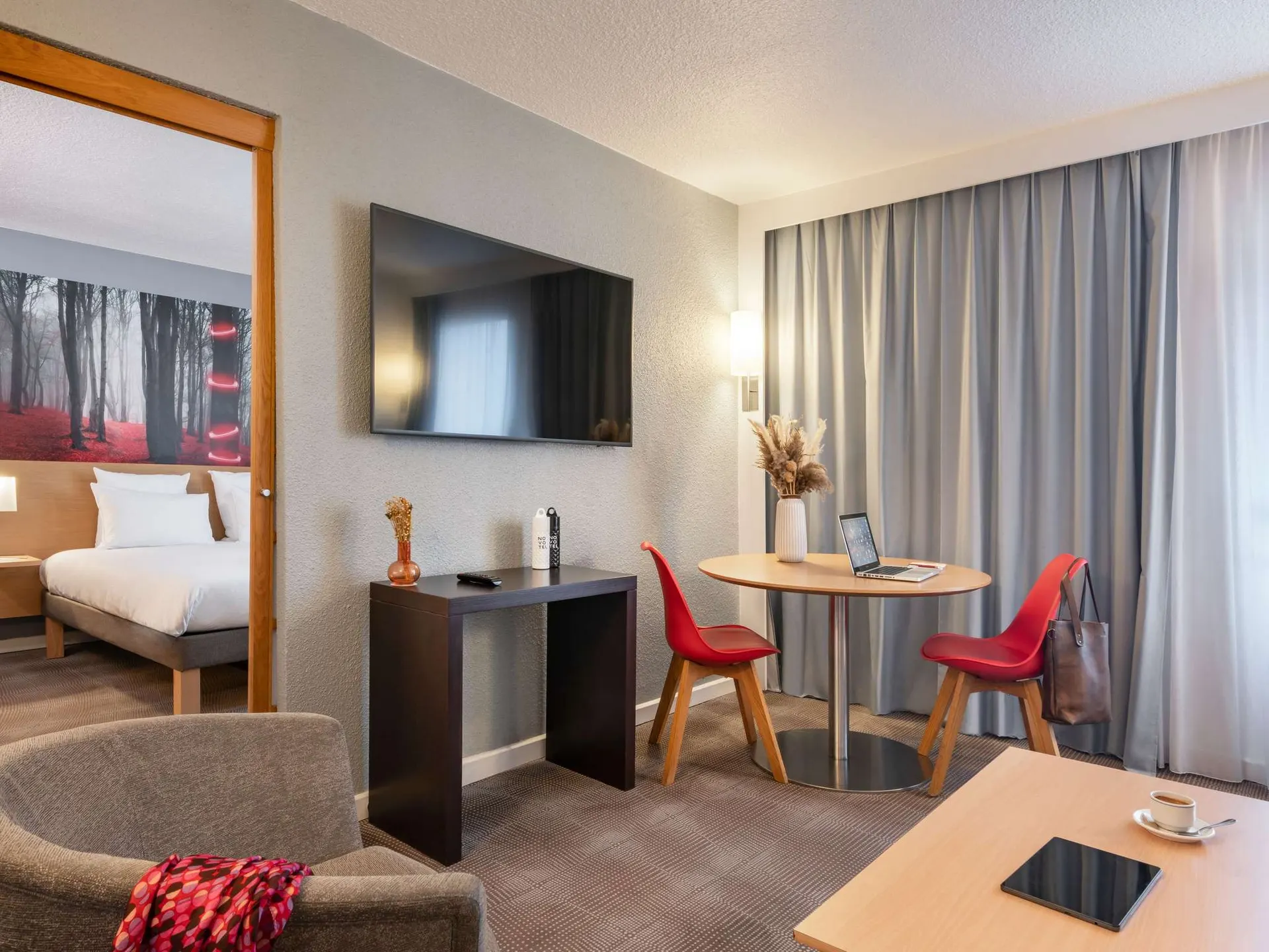 Een ruime gezinskamer in Novotel Paris Est