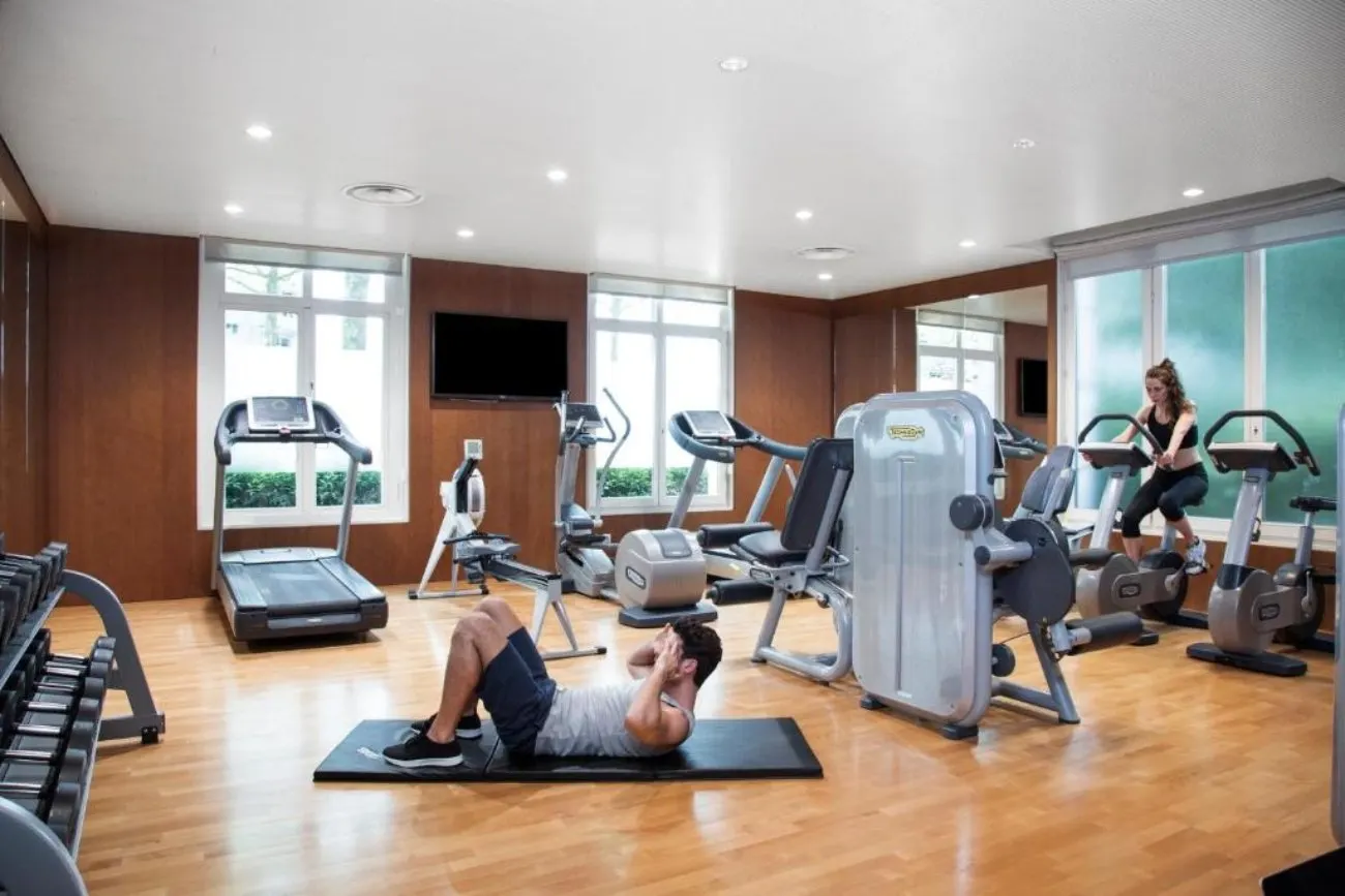 De fitnessruimte van Residence du Parc
