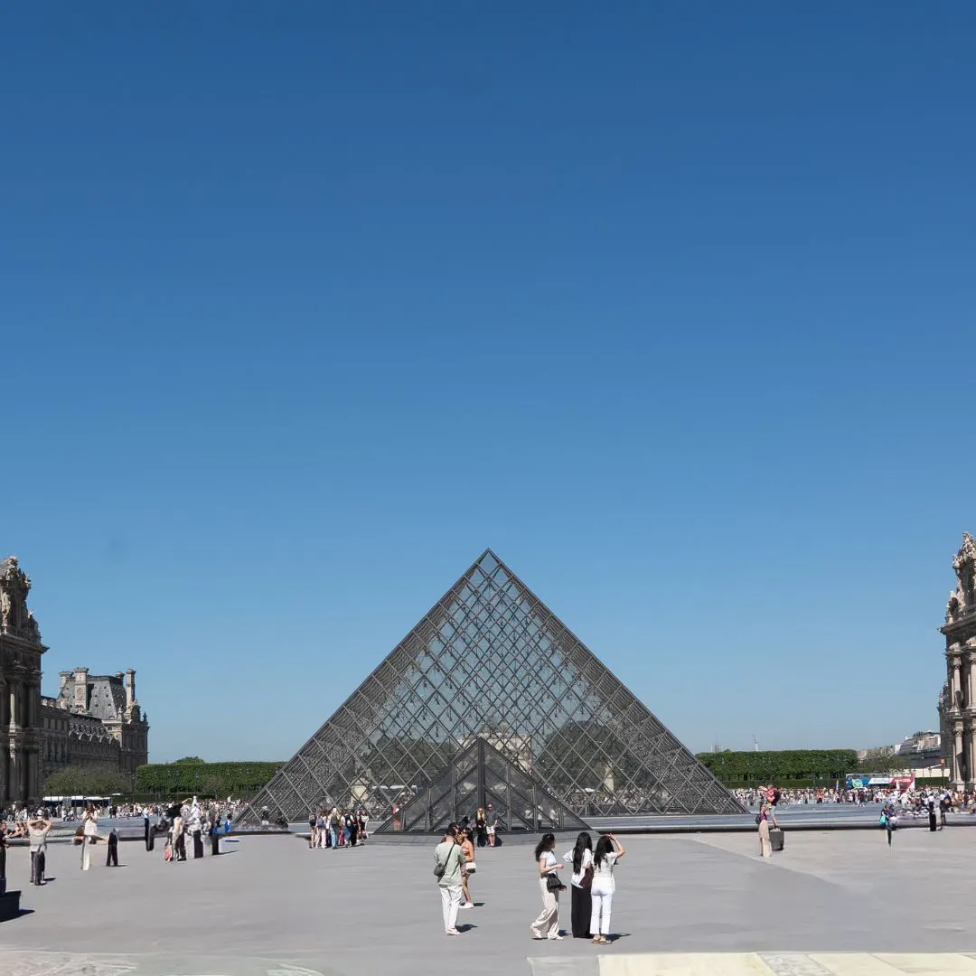 Het Louvre in Parijs