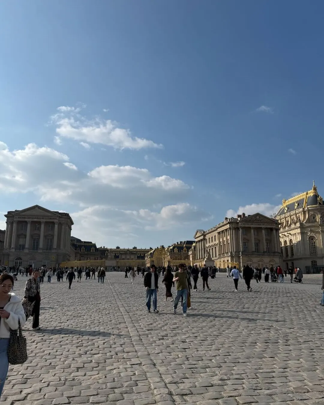 De voorgevel van het Paleis van Versailles