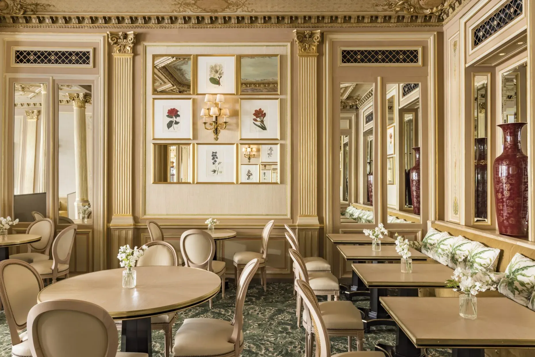 Café de la Paix in Parijs