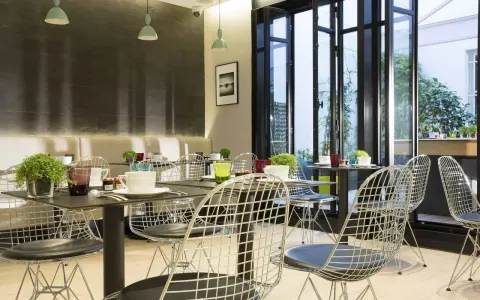 Cler Hotel in Parijs