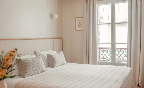Hôtel BASSS in Parijs