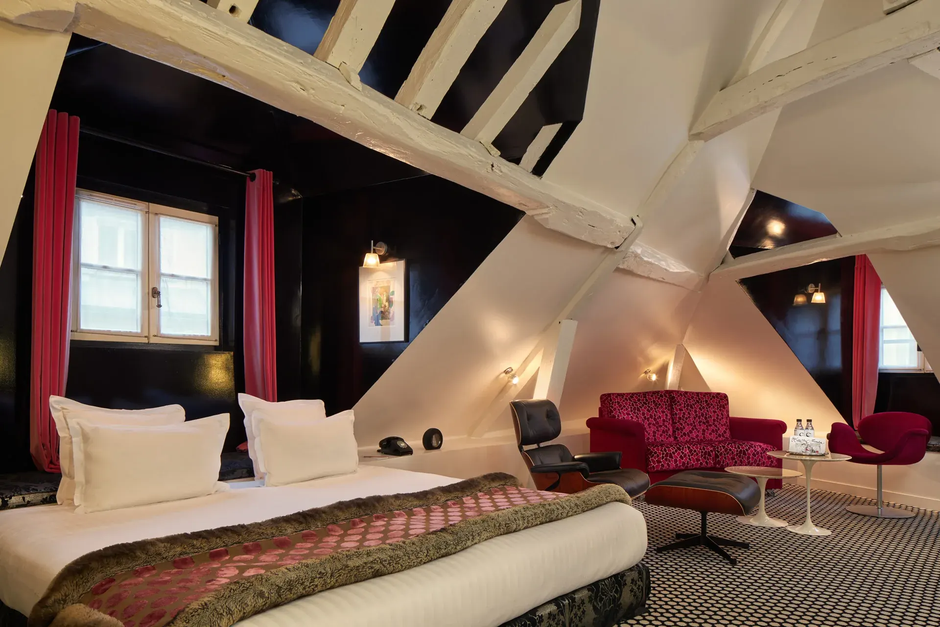 Hotel du Petit Moulin in Parijs, kamer
