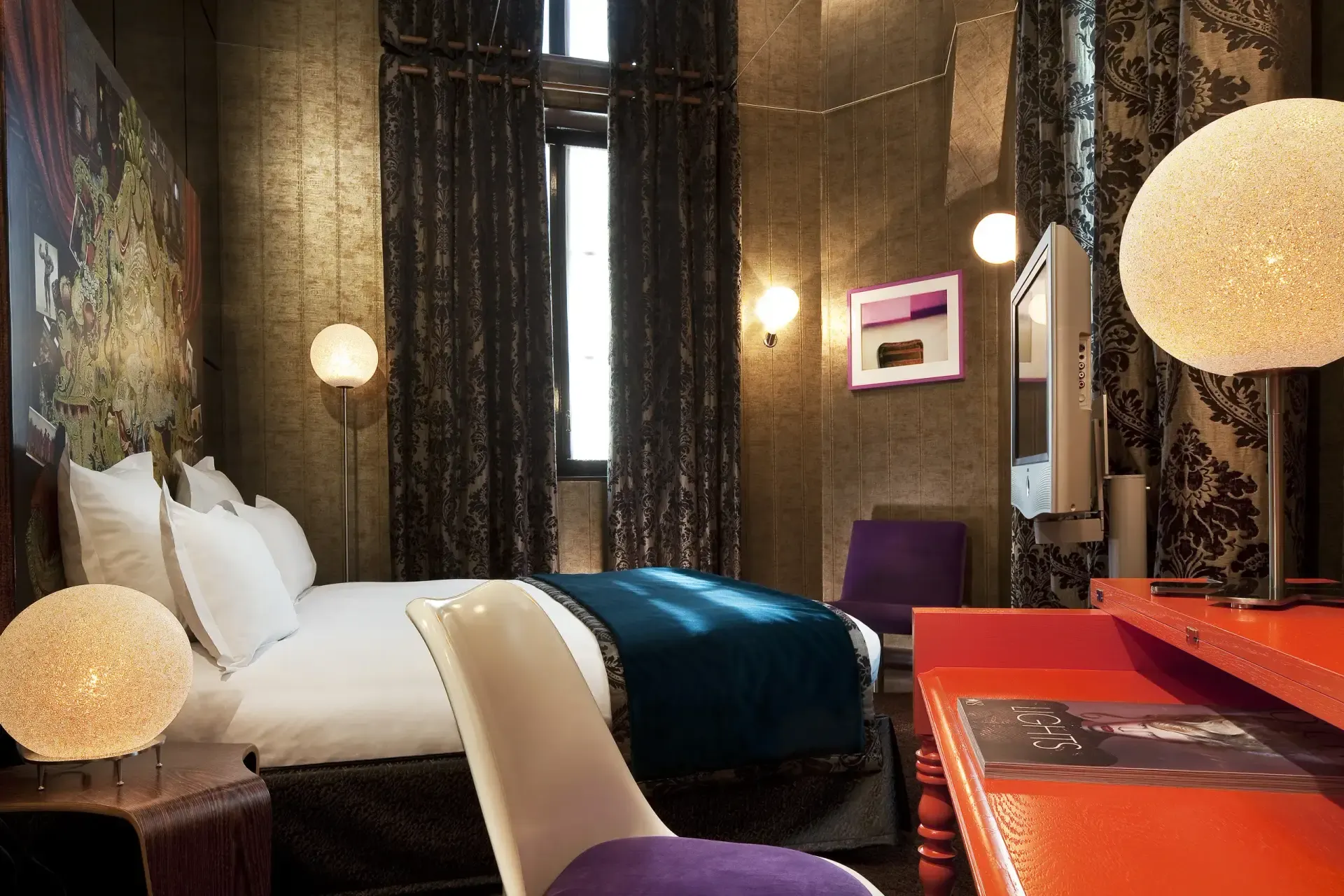 Hotel du Petit Moulin in Parijs, interieur