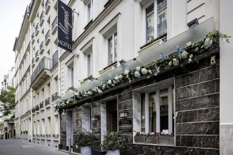 Hôtel Muguet in Parijs