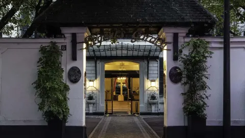 Hôtel Regent's Garden in Parijs