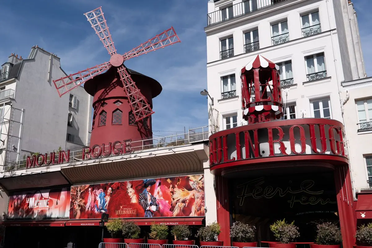 Moulin Rouge dresscode: wat trek je aan (en wat niet)?