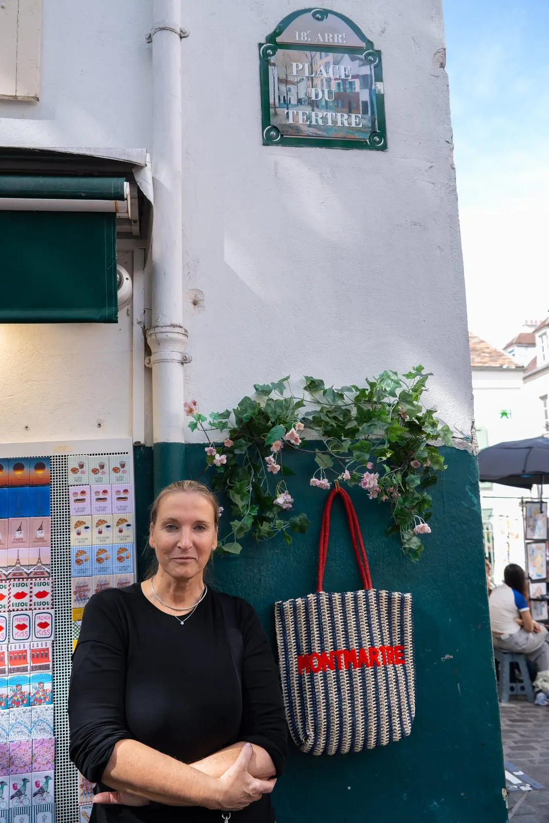 Nicole van parijstips.nl op de Place du Tertre in Montmartre